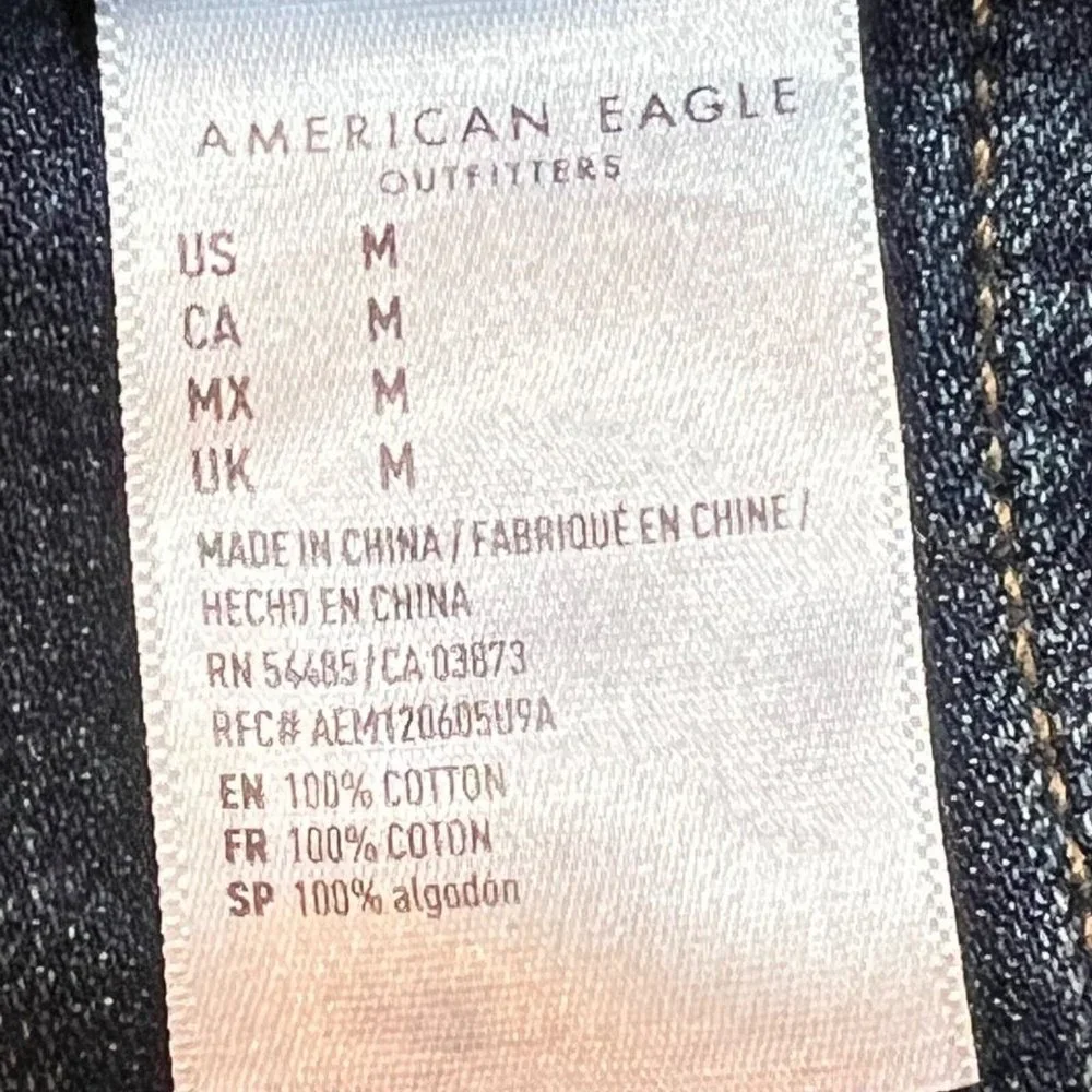 NWT AMERICAN EAGLE Misses Denim Jackets Sz M Darker Wash #283211 - Picture 4 of 5